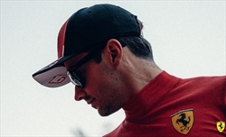Leclerc: «Mekies? Giusto cogliere l'opportunità. Con la Mercedes nessun contatto, per il momento...»