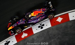Leclerc non sapeva del secondo pit stop di Verstappen, la reazione del monegasco - Leclerc non sapeva del secondo pit stop di Verstappen, la reazione del monegasco