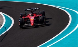 Leclerc: «Quando inizierò a pensare al pericolo mi ritirerò. Pressione? Ne ho tanta» - Leclerc: «Quando inizierò a pensare al pericolo, mi ritirerò. Pressione? Molta»