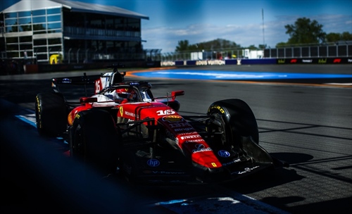 Leclerc raddrizza il weekend: feeling in crescita, top-3 ancora possibile - Leclerc raddrizza il weekend: feeling in crescita, top 3 ancora possibile