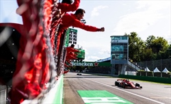 Leclerc ricorda Monza 2019: «Momento speciale anche per i fan. Mi sento un tutt'uno con loro»