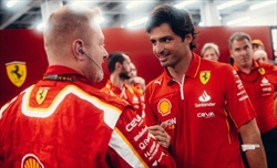 «Leclerc ringrazi l'appendicite di Sainz»: l'attacco di Marca - «Leclerc ringrazi l'appendicite di Sainz»: l'attacco di Marca
