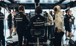 Legame Wolff-Hamilton ancora forte, l'austriaco fatica ad adattarsi alla nuova realtà - Legame Wolff-Hamilton ancora forte, l'austriaco fatica ad adattarsi alla nuova realtà