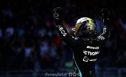 Lewis Hamilton otto volte Campione del Mondo... secondo Grand Prix