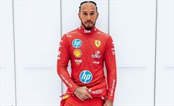 LIVE - I primi passi di Hamilton su una Ferrari: il racconto minuto per minuto