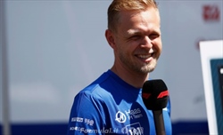 Magnussen avverte Hamilton: «A Montreal sarà dura come a Baku con il porpoising» - Magnussen avverte Hamilton: «A Montreal sarà dura come a Baku con il porpoising»