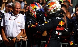 Marko: «Max come Senna. Perez? Non cerca di batterlo, è il compagno perfetto»