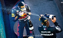 Marko sicuro: «Hamilton è ancora ai livelli del 2021, ma deve migliorare in qualifica» - Marko sicuro: «Hamilton è ancora ai livelli del 2021, ma deve migliorare in qualifica»