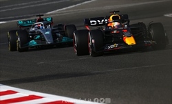 Marko sui problemi Mercedes: Adesso non basta più premere il 'party mode' - Marko sui problemi Mercedes: Adesso non basta più premere il 'party mode'