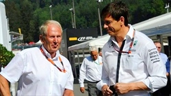 Wolff proverà a portare Verstappen in Mercedes, Helmut Marko ne è sicuro - Marko: Wolff proverà a portare Verstappen in Mercedes