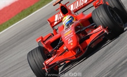 Massa: «Il 2008 è un Mondiale rubato, ma non per Glock». E sulla nuova Ferrari... - Massa: «Il 2008 è un mondiale rubato, ma non per Glock». E sulla nuova Ferrari...