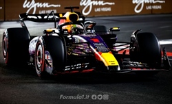 Verstappen come Schumacher. Parla Watson: «Jos ha impresso un insegnamento al figlio» - Max forte grazie a Shumacher. Watson: «Jos gli ha insegnato ad essere l'uomo fondamentale per il team»