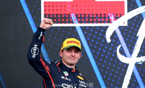 Max Verstappen a podio in Brasile: la rimonta dalla pit lane