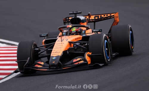 McLaren a caccia di Mercedes e Ferrari: auto completamente nuova e concetti copiati - McLaren a caccia di Mercedes e Ferrari: auto completamente nuova e concetti copiati