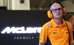 McLaren, clamoroso addio: Sanchez lascia la squadra dopo tre mesi - McLaren, clamoroso addio: Sanchez lascia la squadra dopo tre mesi