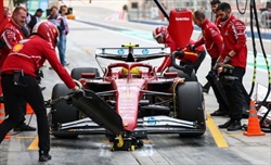 McLaren contro Ferrari: stesso obiettivo, approcci opposti - McLaren contro Ferrari: stesso obiettivo, approcci opposti