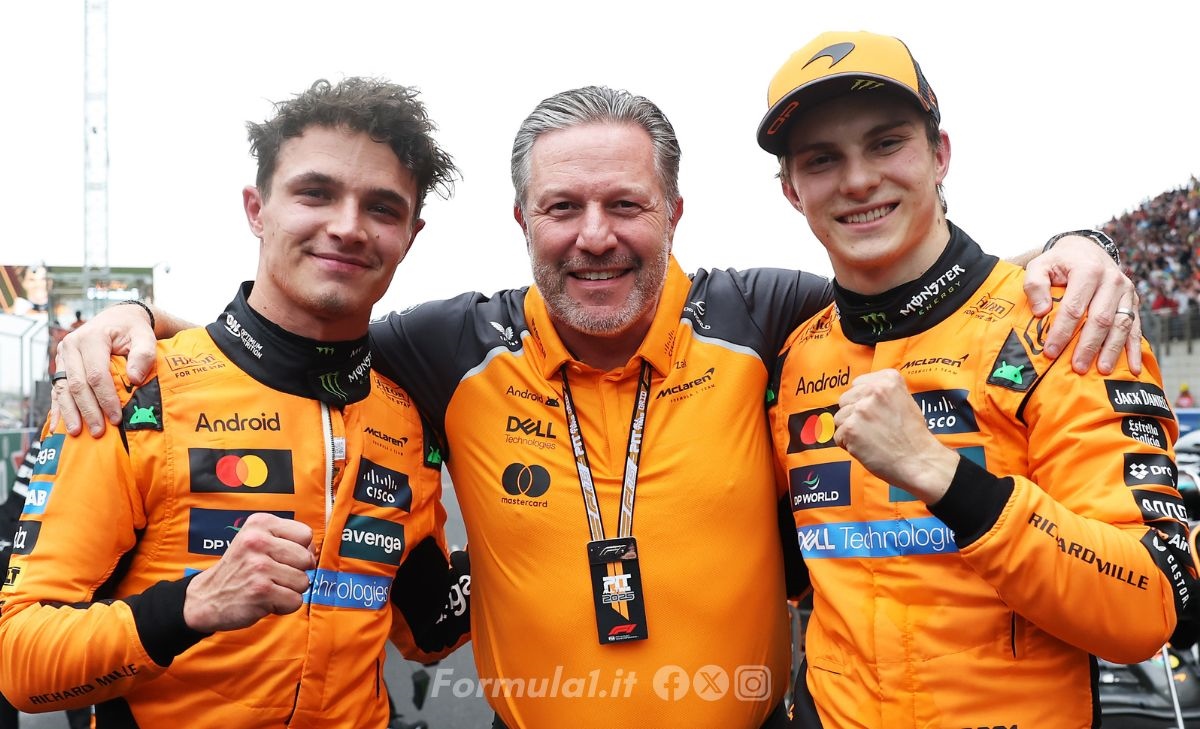 McLaren divertita dalla lotta tra Norris e Piastri, Brown: «Pretendono una sola cosa da noi»