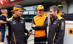 McLaren, il ritmo di Norris non convince Piastri: «Le nostre aspettative erano altre» - McLaren, il ritmo di Norris non convince Piastri: «Le nostre aspettative erano altre»