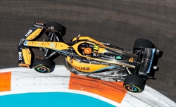 McLaren - La classifica mente, Norris: «Non siamo dietro soltanto alla Mercedes» - McLaren - La classifica mente, Norris: «Ci serve di più per sfidare Mercedes»