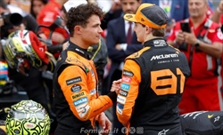 McLaren, Norris beffato da Piastri alla Roggia: «Avrei potuto frenare più tardi, ma...» - McLaren, Norris beffato da Piastri alla Roggia: «Avrei potuto frenare più tardi, ma...»