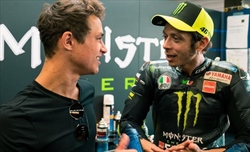 McLaren, Norris: «Nè Prost nè Senna, il mio idolo è Valentino Rossi» - McLaren, Norris: «Nè Prost nè Senna, il mio idolo è Valentino Rossi»