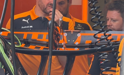 McLaren oltre i limiti tecnici: la sua versione di Macarena ancora non balla