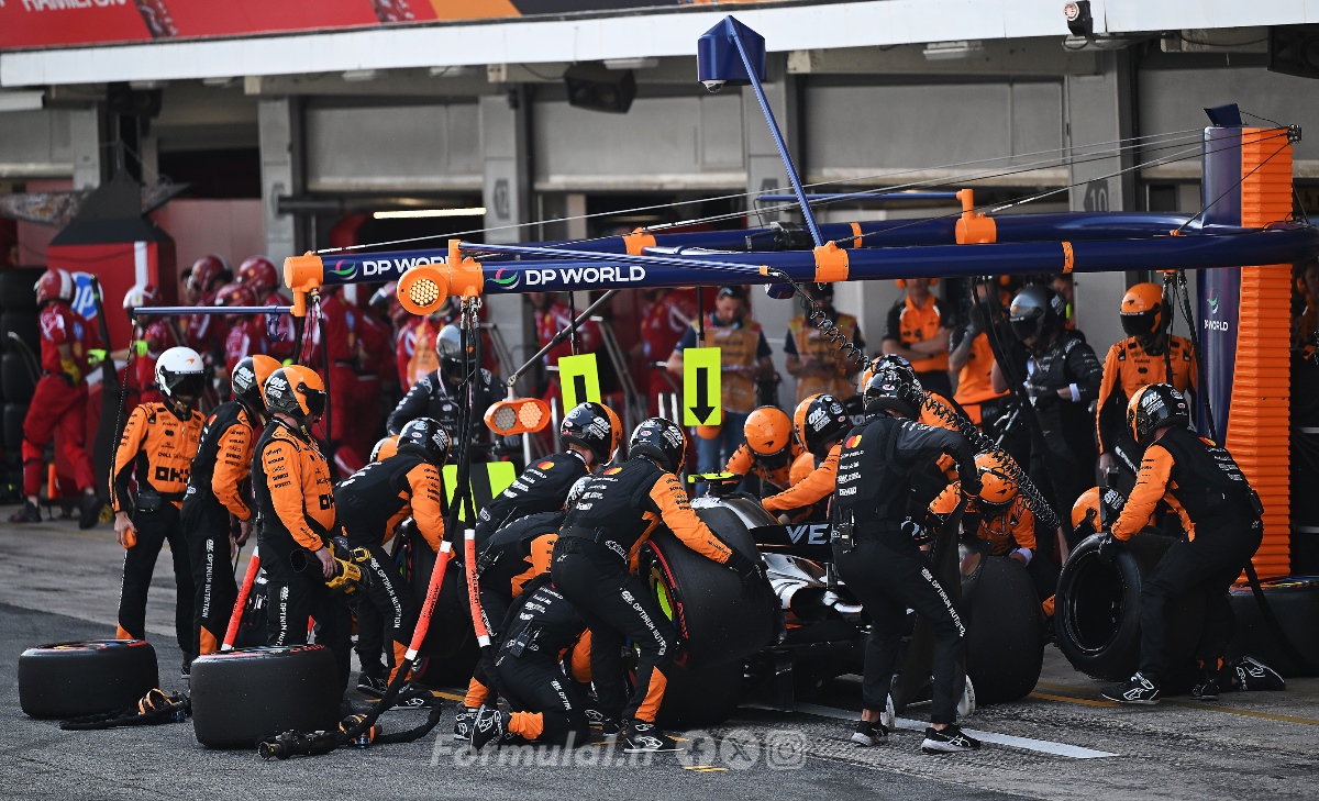 McLaren resta vigile: Norris sfrutta il caos, Piastri denuncia i limiti nei sorpassi