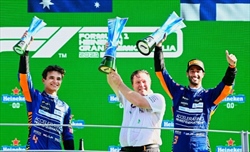 McLaren-Ricciardo, Brown allontana la crisi: «Le cose non potrebbero andare meglio» - McLaren-Ricciardo, Brown allontana la crisi: «Le cose non potrebbero andare meglio»