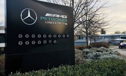 Mercedes, approvata l’espansione del quartier generale di Brackley