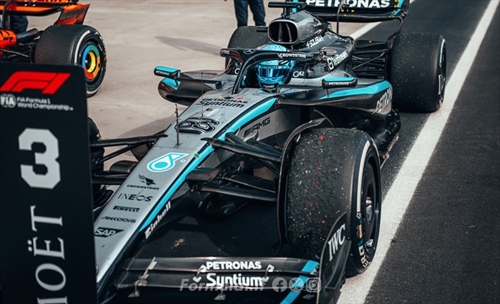 Mercedes, ci sei? «Mr. Consistency» colpisce ancora: Russell merita il rinnovo - Mercedes, ci sei? «Mr. Consistency» colpisce ancora: Russell merita il rinnovo