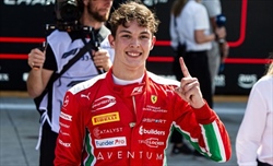 Mercedes e Ferrari insieme per il campionato F2 2024. Prema ufficializza Oliver Bearman