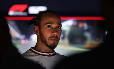 Mercedes, Hamilton: «Bello arrivare secondi». Poi sfida la Ferrari: Daremo tutto per batterli