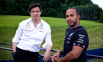 Mercedes, Hamilton «chiede cinque anni di contratto»: l'indiscrezione dall'Inghilterra