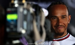 Mercedes, Hamilton e le richieste inaccettabili per il suo nuovo contratto - Mercedes, Hamilton e le richieste inaccettabili per il suo nuovo contratto: i dettagli