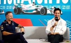 Mercedes, il primo verdetto sulla W15 è incoraggiante ma Wolff non si sbilancia - Mercedes, il primo verdetto sulla W15 è incoraggiante ma Wolff non si sbilancia