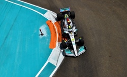 Mercedes in confusione, Hamilton: «Nessun miglioramento, vettura difficile...» - Mercedes in confusione, Hamilton: «Nessun miglioramento, vettura difficile...»