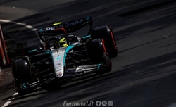 Mercedes, la sconsolata reazione di Hamilton al messaggio di Wolff