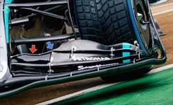 Mercedes, la W15 fa già discutere: è irregolare? - Mercedes, la W15 fa già discutere: è irregolare?
