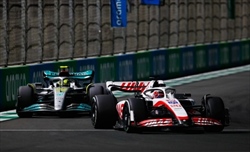 Mercedes osserva il grande progresso Haas, Wolff: Dobbiamo imparare da loro