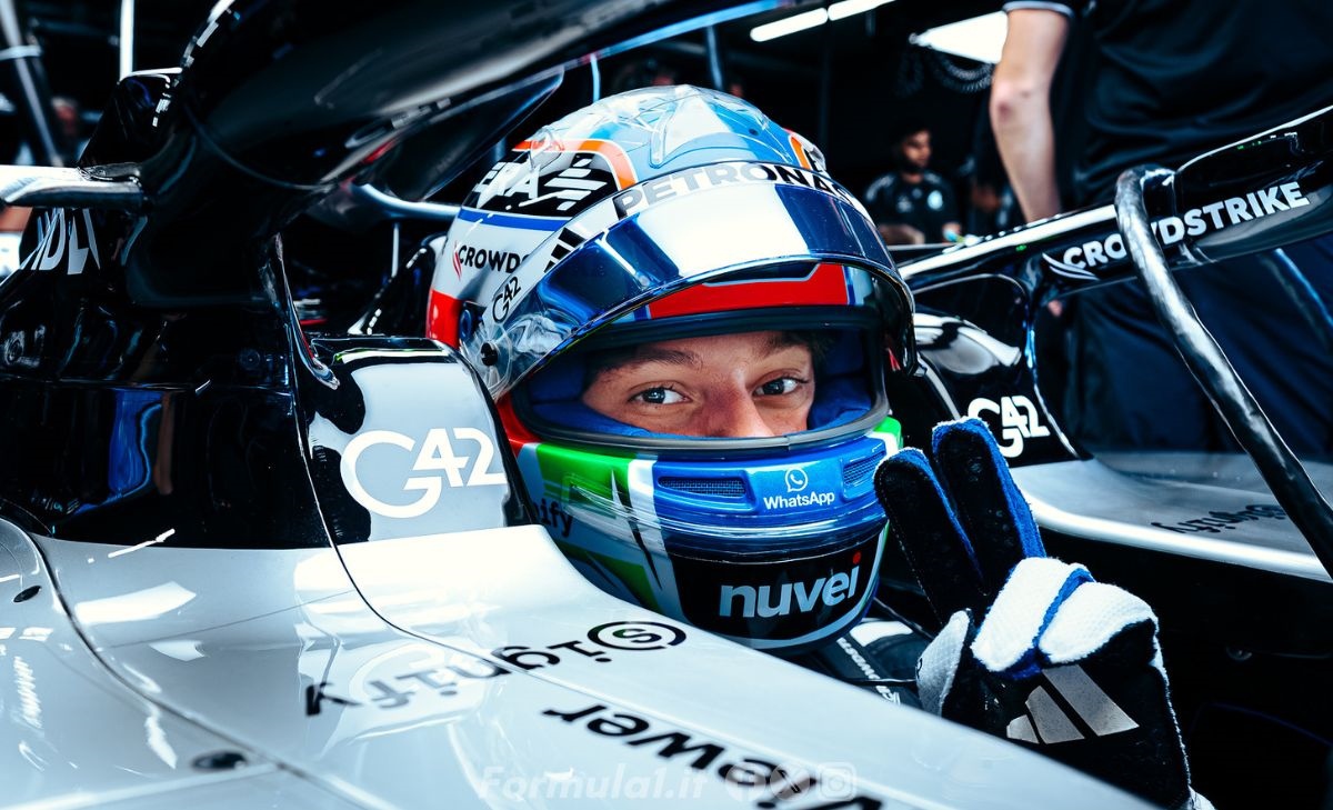 Mercedes punta su Antonelli: «Nel 2026 vedremo il vero Kimi»