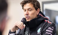 Mercedes, Wolff: «Dobbiamo accettare i cambiamenti. Domenicali potrebbe...»