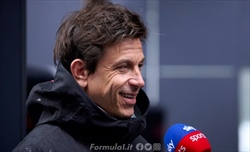 Mercedes, Wolff durissimo su Masi: «È un imbecille»
