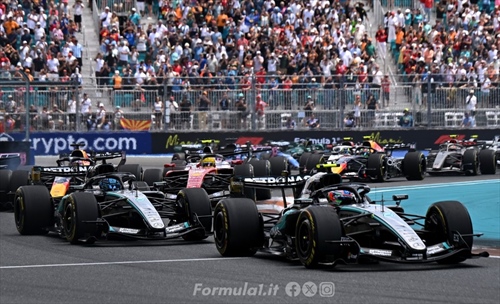 Mercedes, Wolff vuole già ridurre il perimetro delle battaglie tra Antonelli e Russell