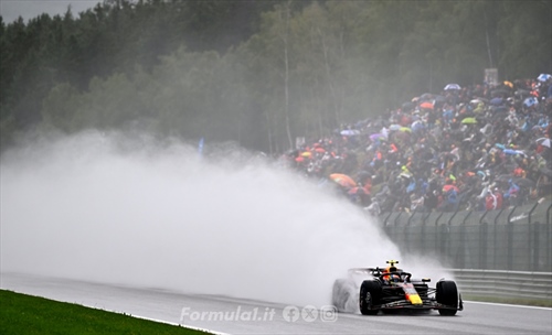 Meteo pazzo a Spa: la F1 pronta alla prima sfida sul bagnato con le nuove monoposto