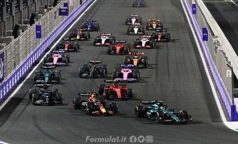 Minardi sbotta: «Safety Car incomprensibile. È show, non Formula 1»