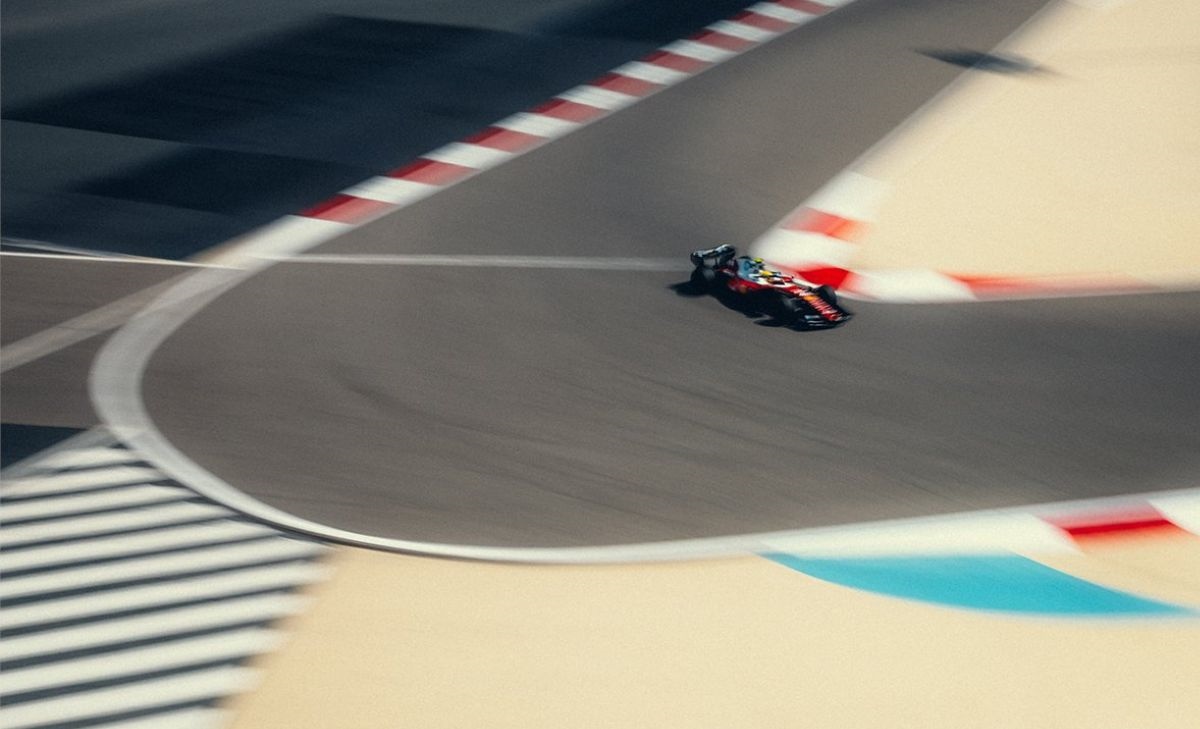 «Molti dati e margini di crescita»: Hamilton vede una Ferrari in evoluzione