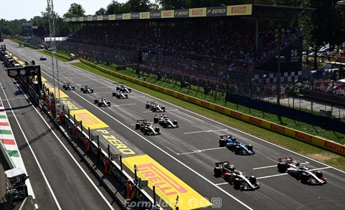 Monza, caos nelle retrovie: un team valuta il ricorso alla FIA