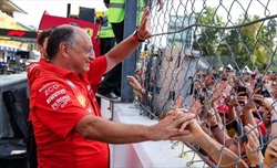 Morale alle stelle in Ferrari, Vasseur: «A Baku punteremo alla perfezione»
