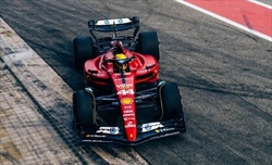 Motorsport: incidente per Hamilton a Barcellona. Ferrari seriamente danneggiata