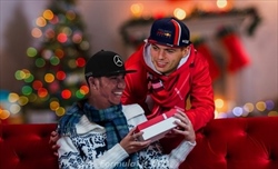 Natale 2024 - 10 idee regalo per tutti gli appassionati di Formula 1
